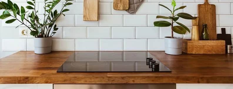 Jak dobrać blat kuchenny do podłogi, aby uniknąć błędów w aranżacji