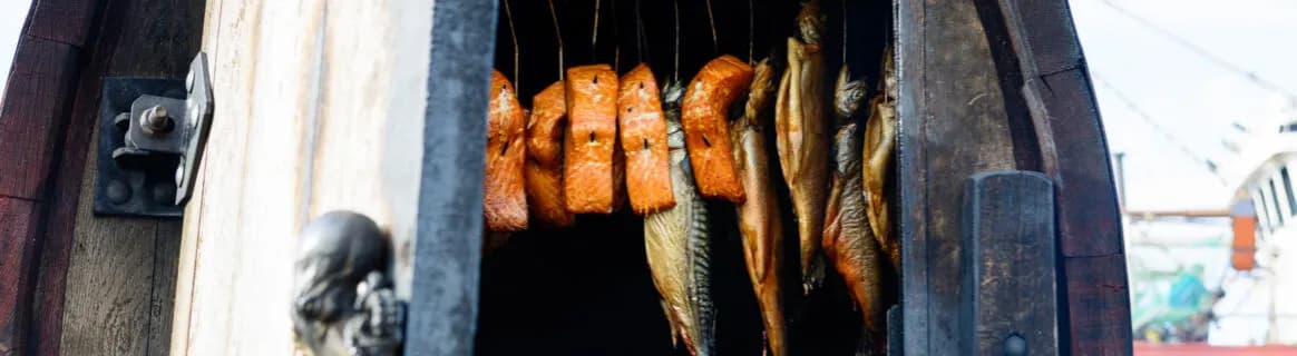 Jak zbudować wędzarnię z szafki bhp - proste kroki i porady