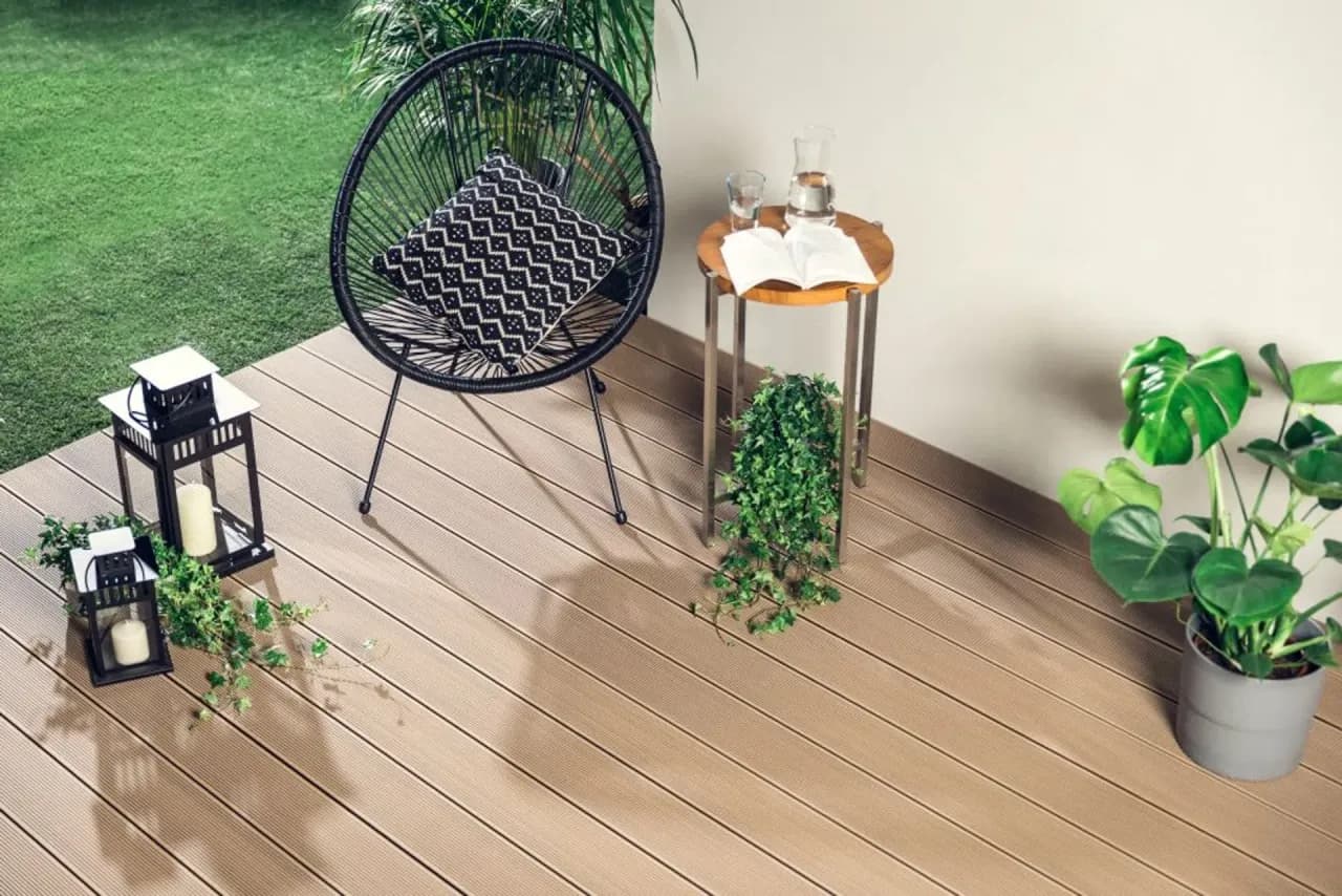 Co na podłogę na balkon: wybierz najlepsze materiały i oszczędzaj