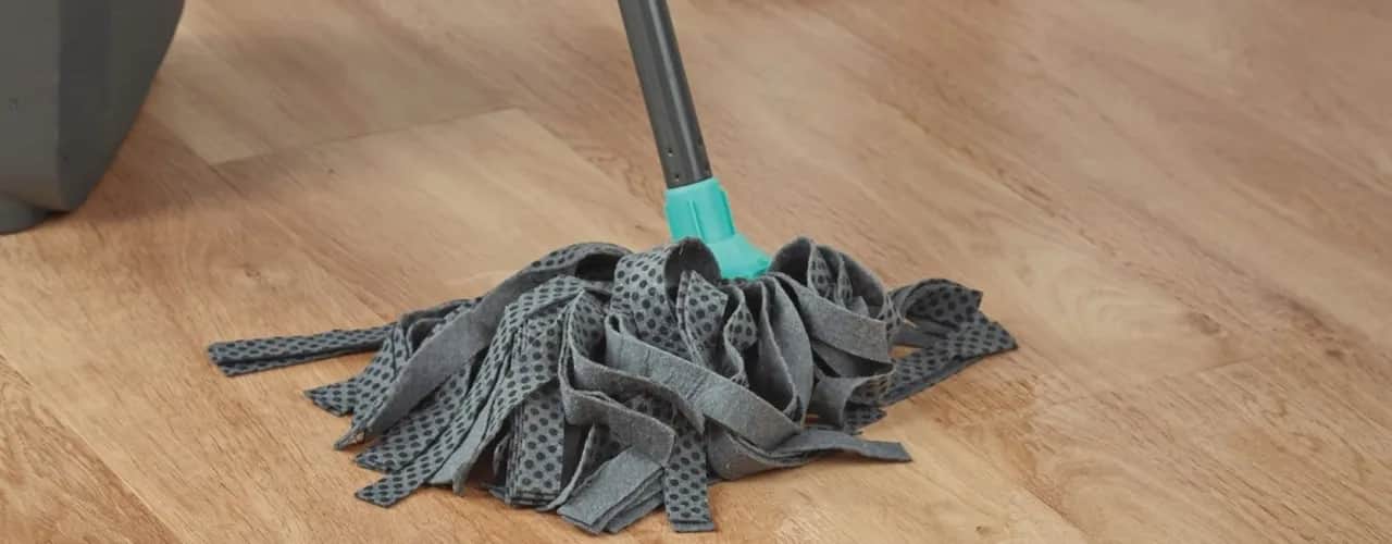 Czym myć podłogi winylowe, aby nie uszkodzić ich powierzchni?